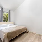 Aurea Mare Makarska-3br, Sea View & Prime Location Appartamento